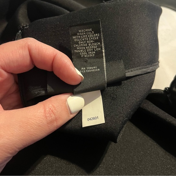 Black Lane Bryant Knee Length Skirt with Blue & White Tribal Pattern, Size 22 - Picture 7 of 7